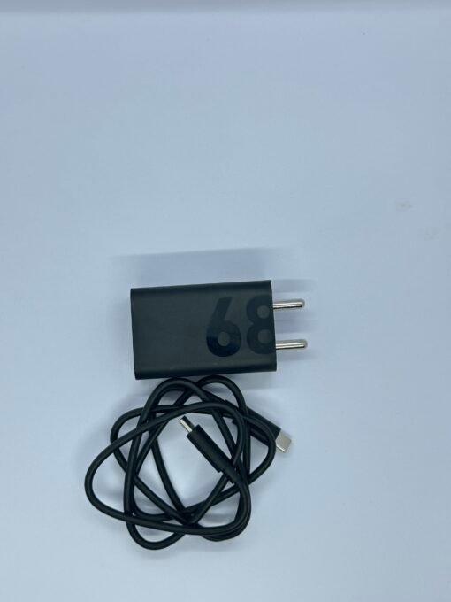 Motorola TurboPower 68W USB-C Charger - Image 2